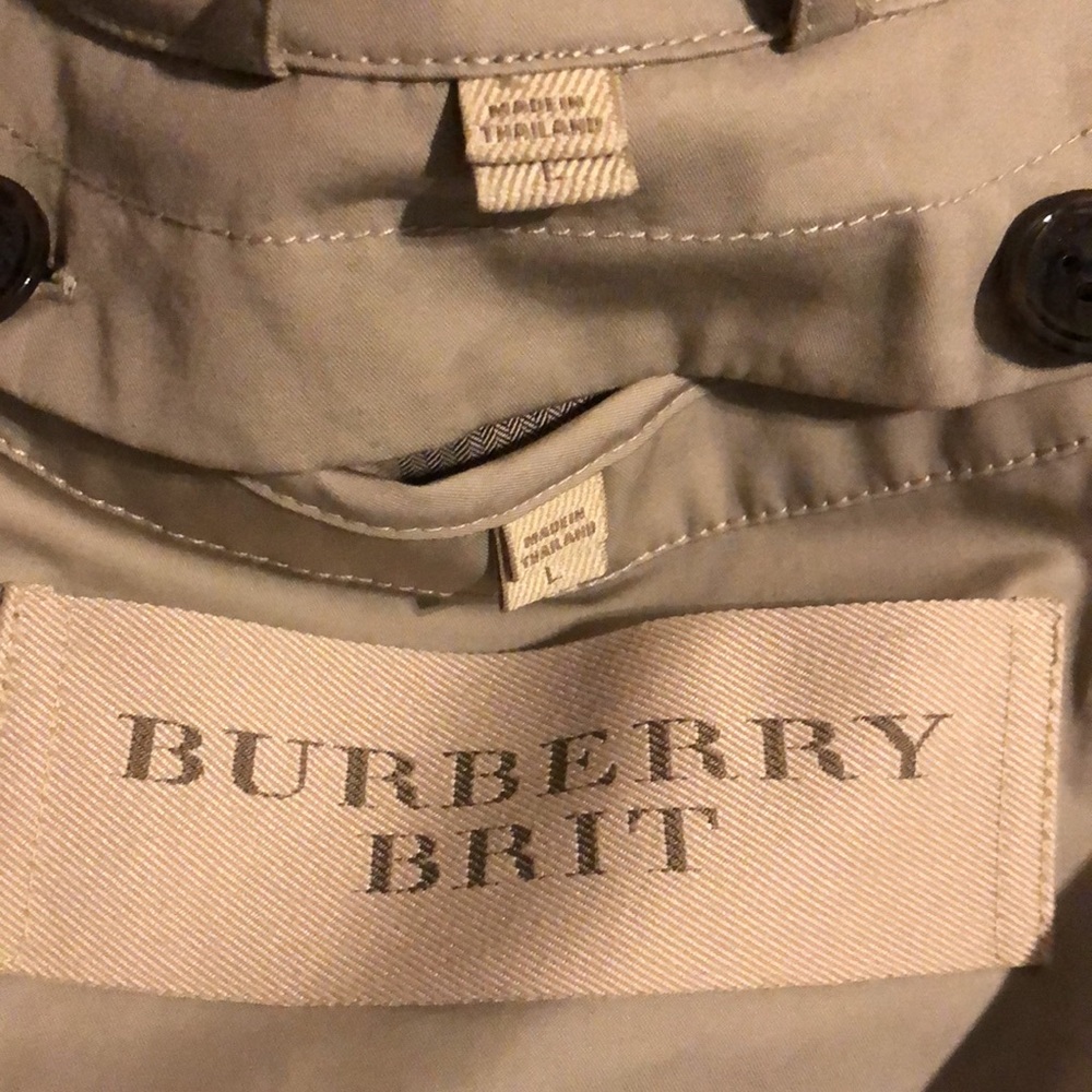 Burberry Flash - image 8
